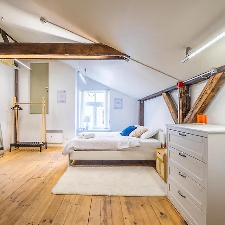 Old Heart Loft, 4 Sleeps Appartamento Riga